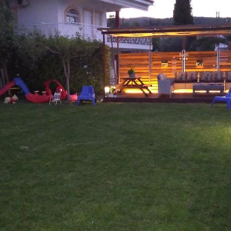 Alexandra'S Glifa Apartments ภายนอก รูปภาพ